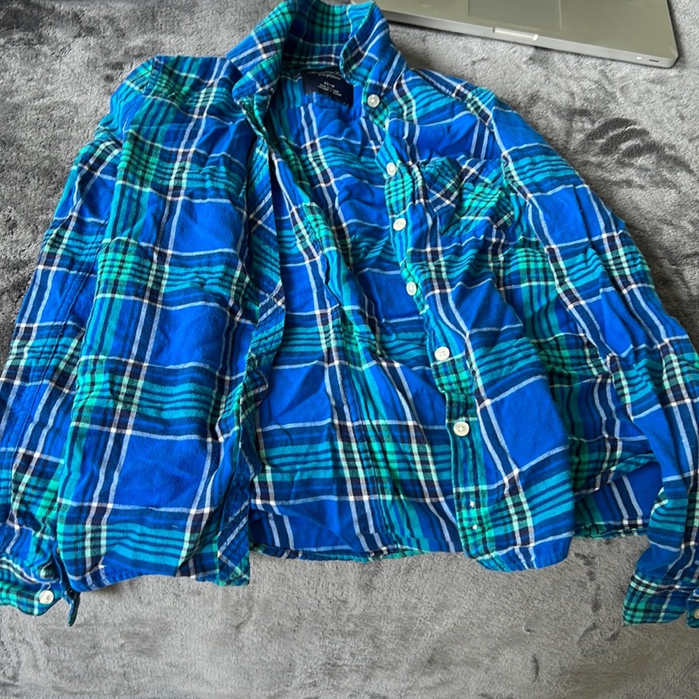 blue green white flannel xs never worn